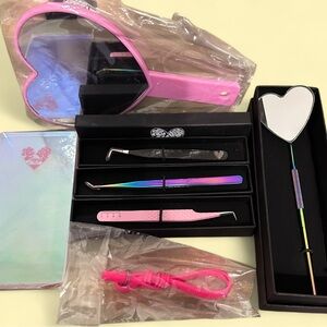 Heart Shaped Mirror and Tweezer Set